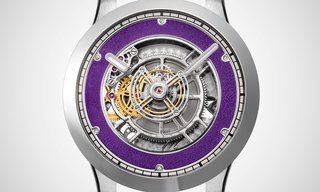 Kross Studio integrates its central floating tourbillon in new 42mm case